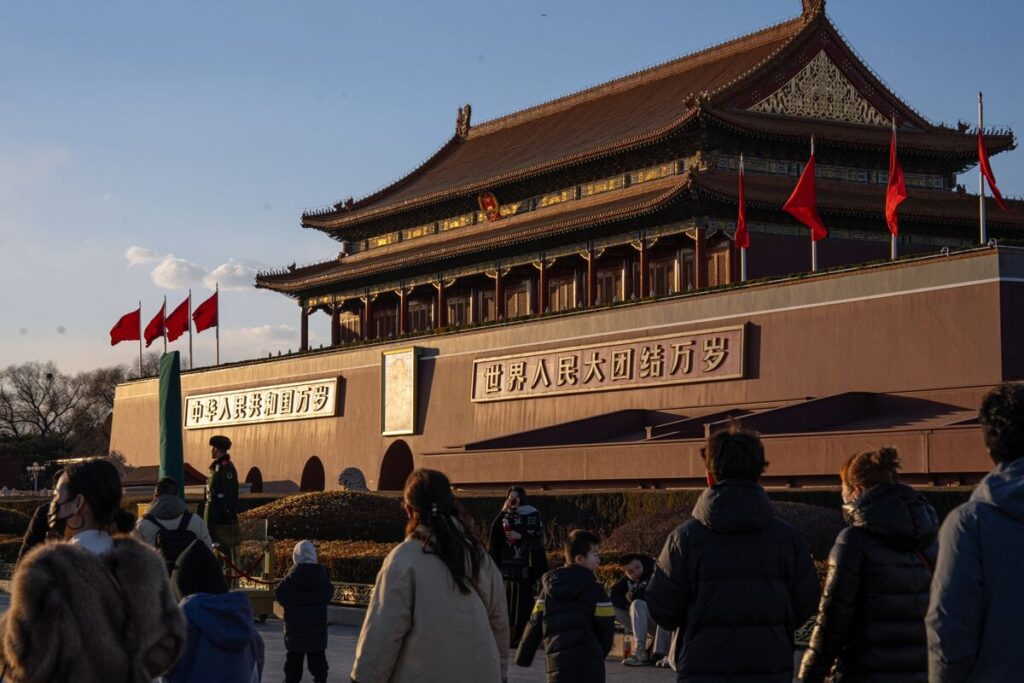 米政権内の対中強硬派に焦り－トランプ氏が大型ディールに前のめり - Bloomberg