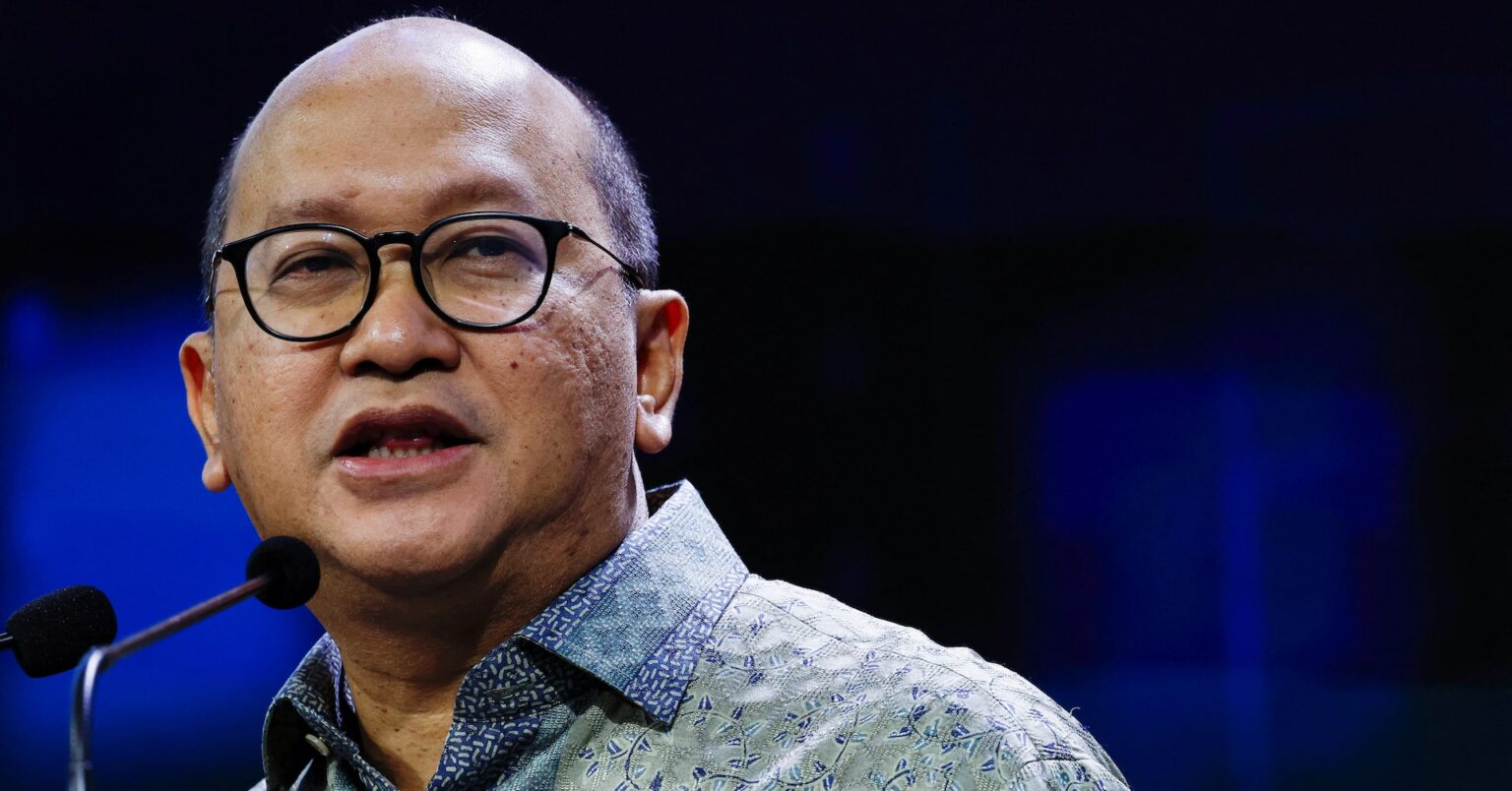 インドネシア、高速鉄道会社の債務巡り中国と協議開始 | ロイター