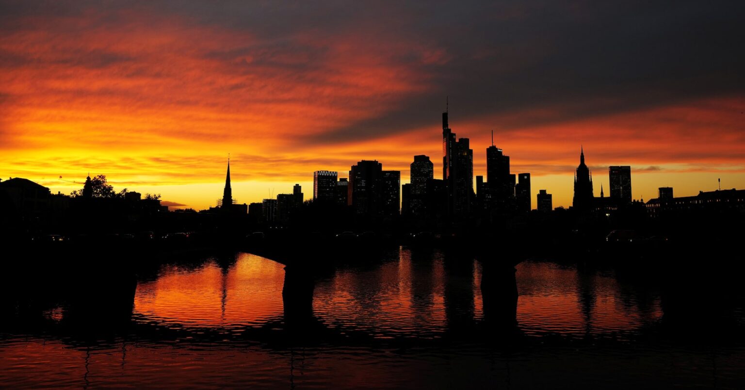 ドイツCEO、景気・自社成長への自信低下 他国より悲観的=調査 | ロイター ドイツCEO、景気・自社成長への自信低下 他国より悲観的=調査 | ロイター