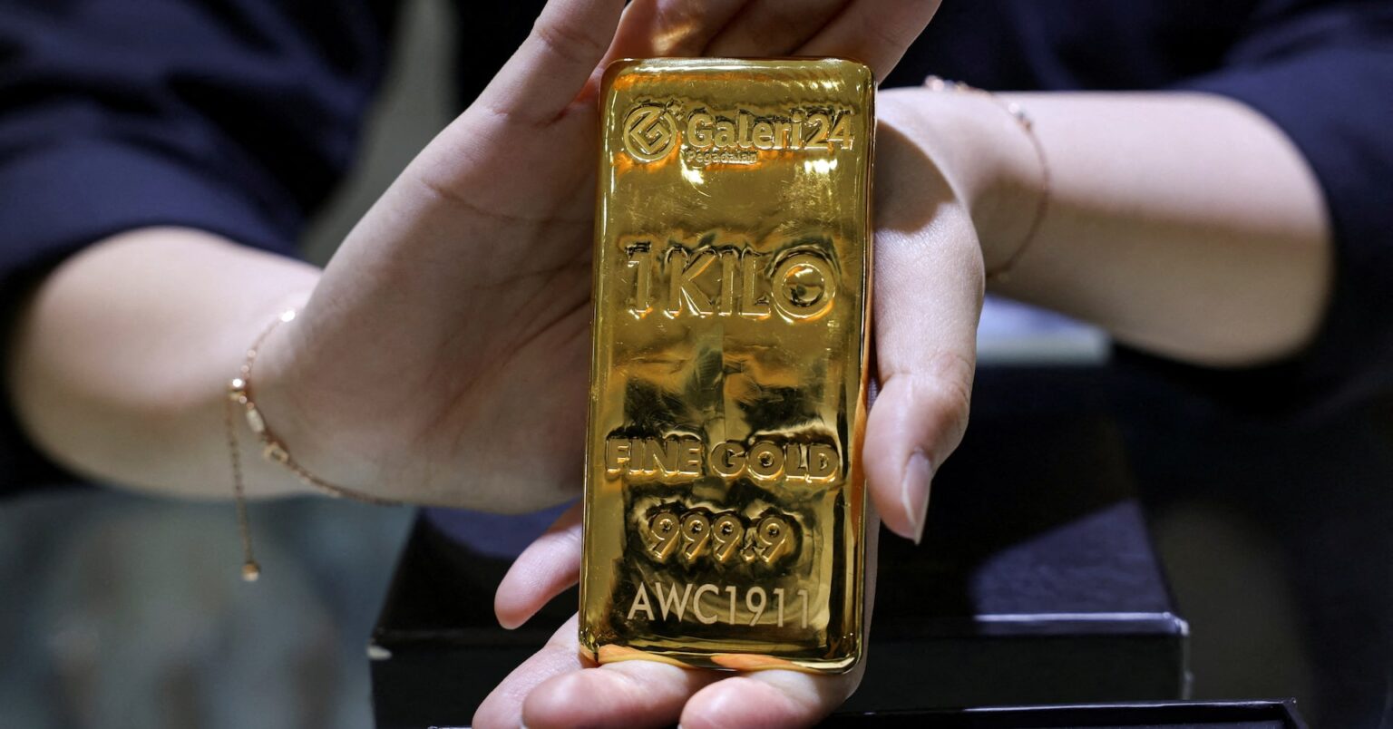 金現物が最高値更新、米中貿易摩擦巡る懸念で　銀も最高値 | ロイター