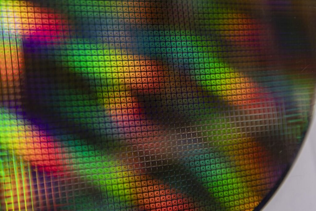 オランダ、中国企業子会社の半導体メーカー接収-緊急事態条項を活用 – Bloomberg オランダ、中国企業子会社の半導体メーカー接収-緊急事態条項を活用 - Bloomberg