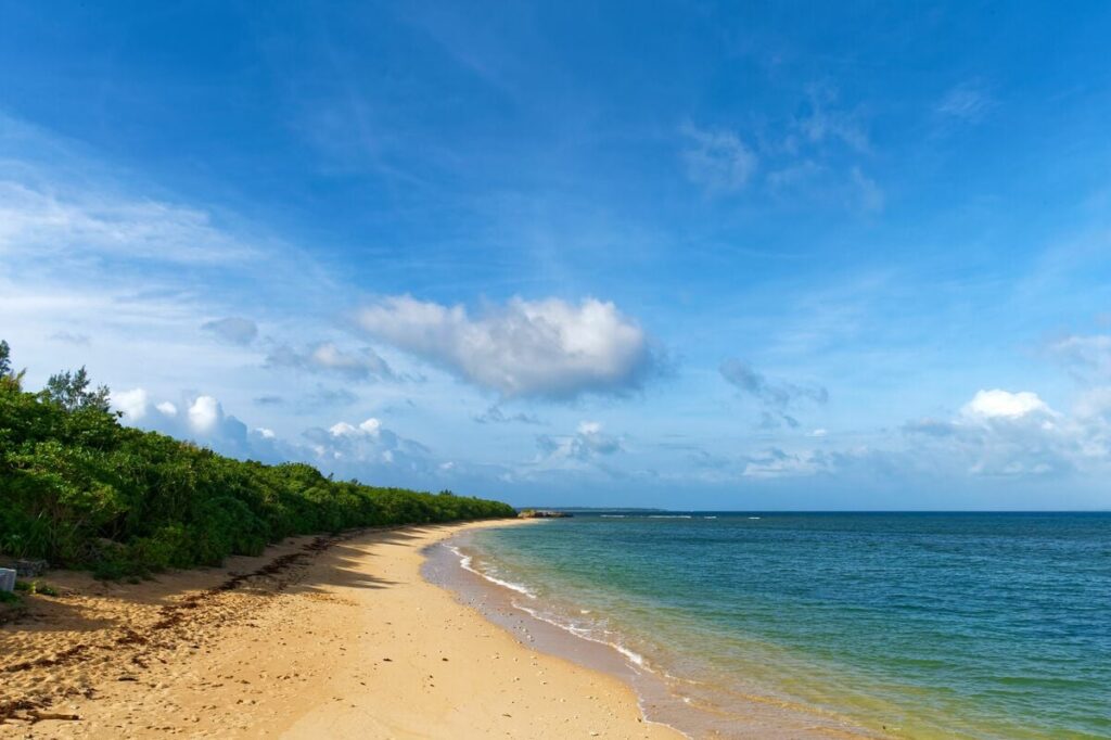 東京、京都、大阪を制覇した韓国人観光客の次のターゲットは日本の離島、直行便を続々開設するLCCと地元のキャパ 【日本人ママが見た韓国の実像】韓国人観光客が石垣島まで侵攻　LCC統合と変わりゆくチュソク（秋夕）の過ごし方(1/4) | JBpress (ジェイビープレス)