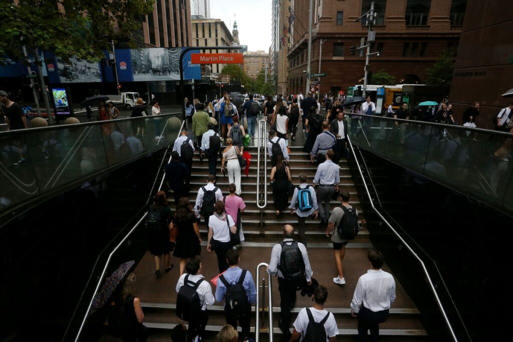 豪州の雇用者数が予想外の減少、失業率は4.1％で変わらず－５月 - Bloomberg