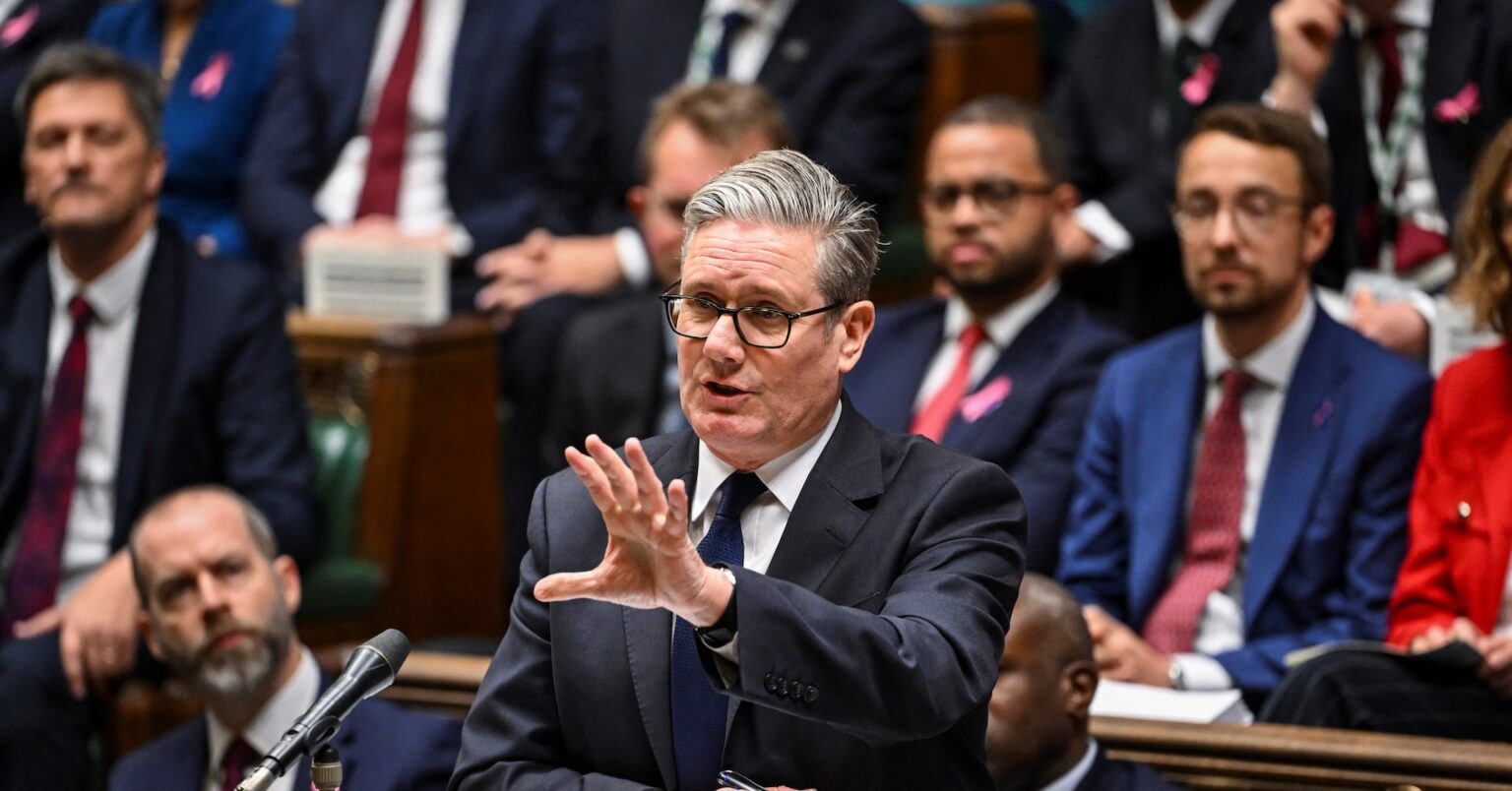 焦点：英首相、対中関係改善に弱腰批判　スパイ起訴断念が波紋 | ロイター