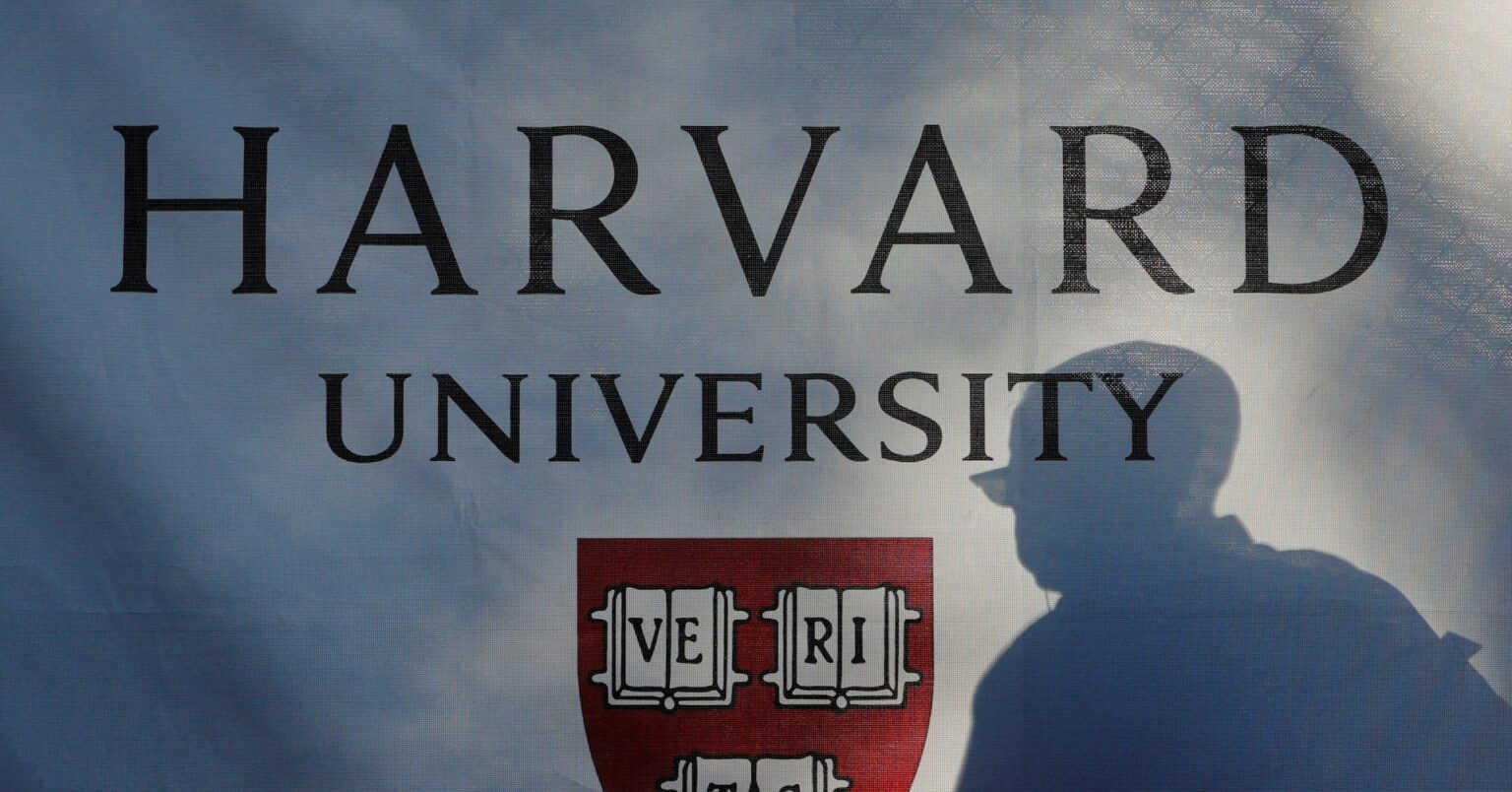 米ハーバード大基金、寄付が過去最高 トランプ政権との対立受け | ロイター 米ハーバード大基金、寄付が過去最高 トランプ政権との対立受け | ロイター