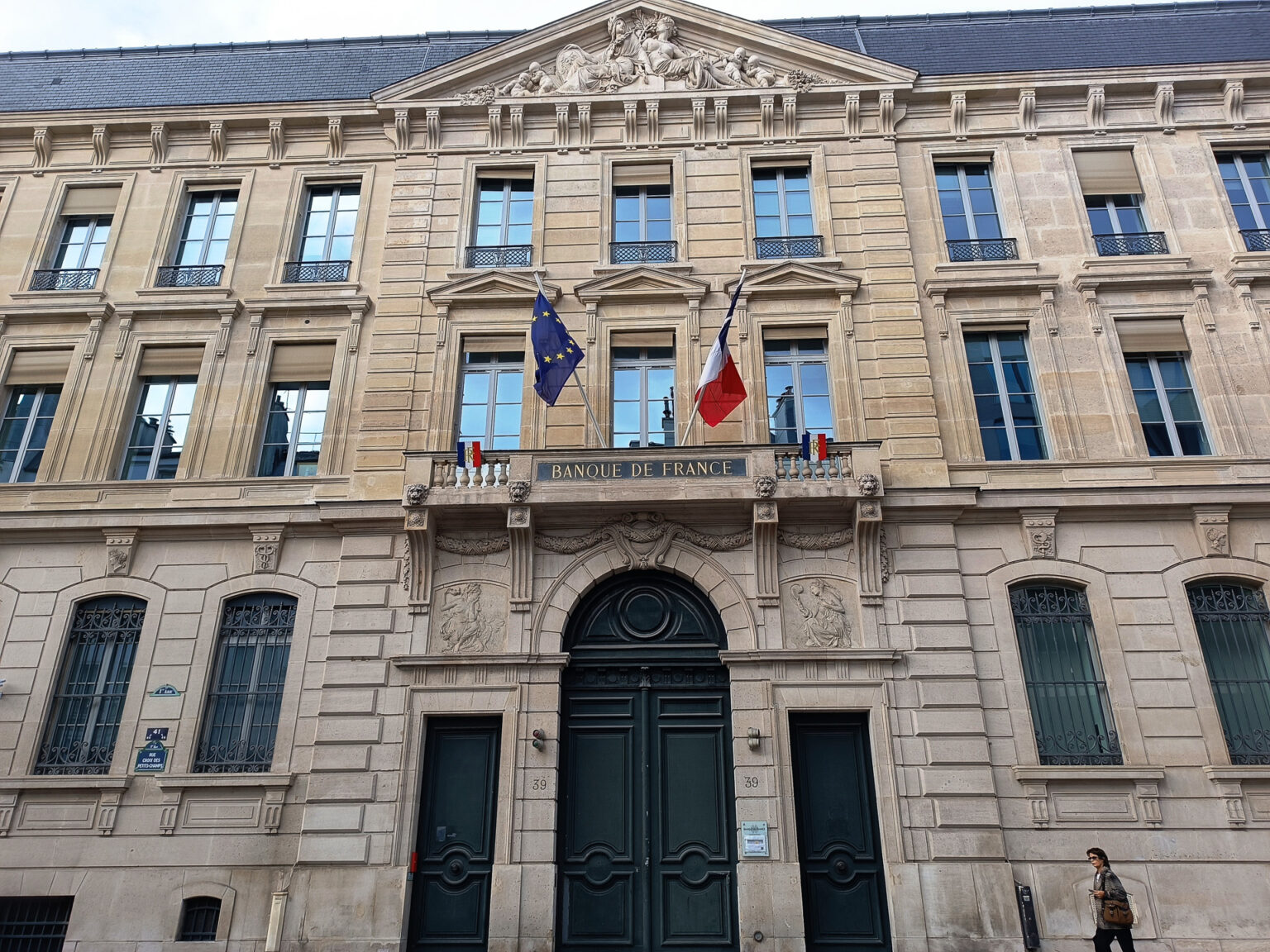 【荒木麻美のパリ生活】フランスの中央銀行、フランス銀行で経済・金融について学ぶ - トラベル Watch