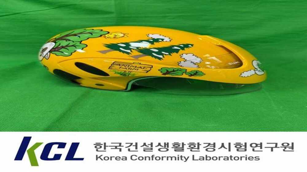 中国製の子ども用ヘルメットから有害物質746倍検出…ソウル市調査・12製品が安全基準「不適合」　写真枚　国際ニュース：AFPBB News