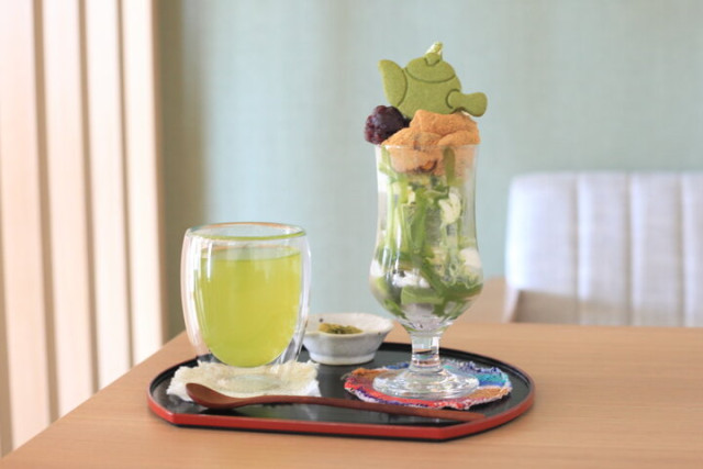 飲み比べセットや贅沢パフェも。大台町の自然が育んだ伊勢茶の魅力を発信「kikicha cafe」