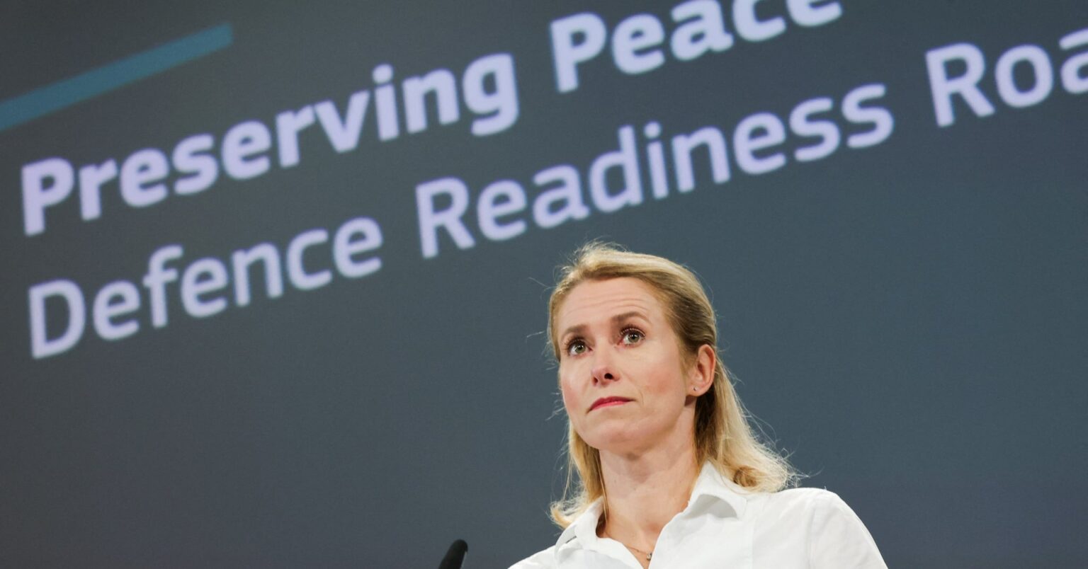 プーチン氏のハンガリー訪問、好ましくない＝ＥＵ外相 | ロイター