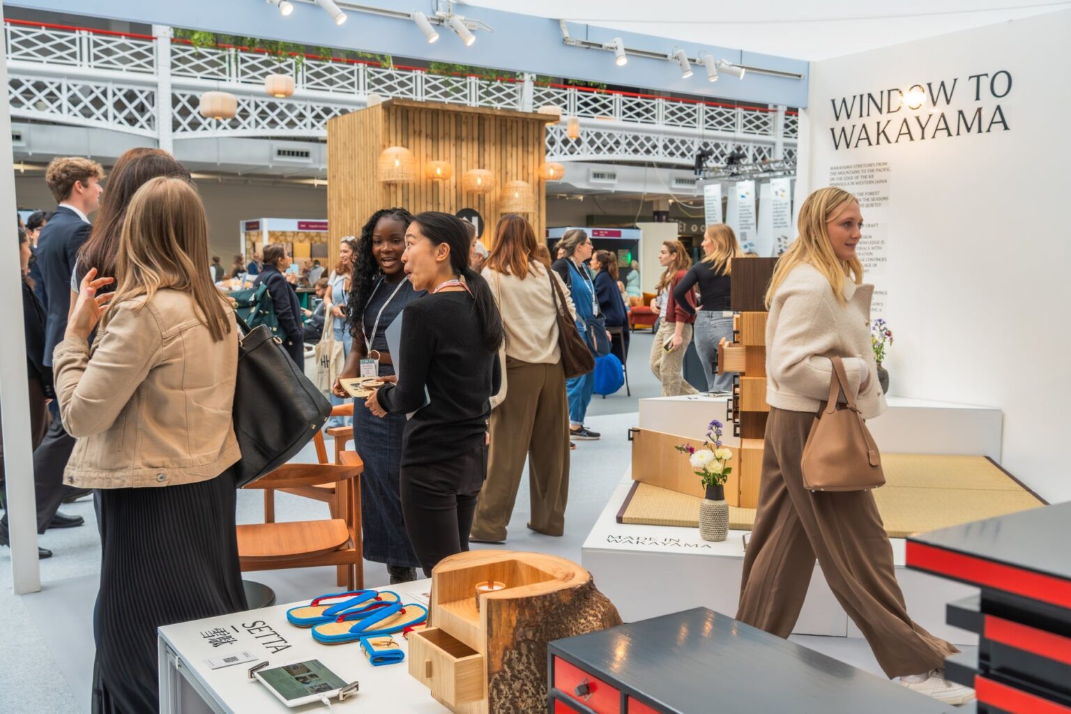 和歌山県プロジェクト「Window to Wakayama」、欧州最大級の高級インテリア展「Decorex London 2025」に出展