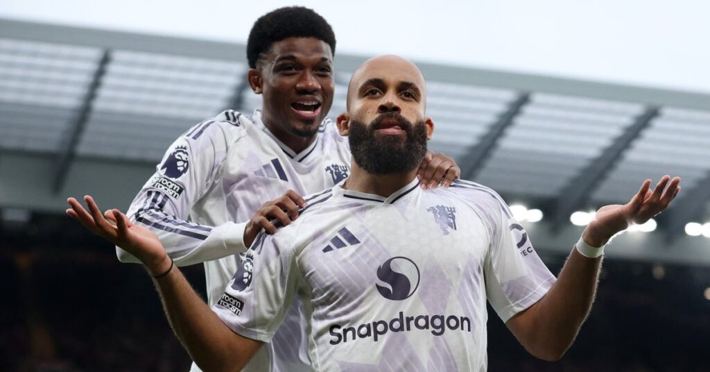 ヨーロッパサッカーのライブスケジュール:マンチェスター・ユナイテッド対ブライトン、ナポリ対インテル・ミラノ Vietnam.vn - Nền tảng quảng bá Việt Nam