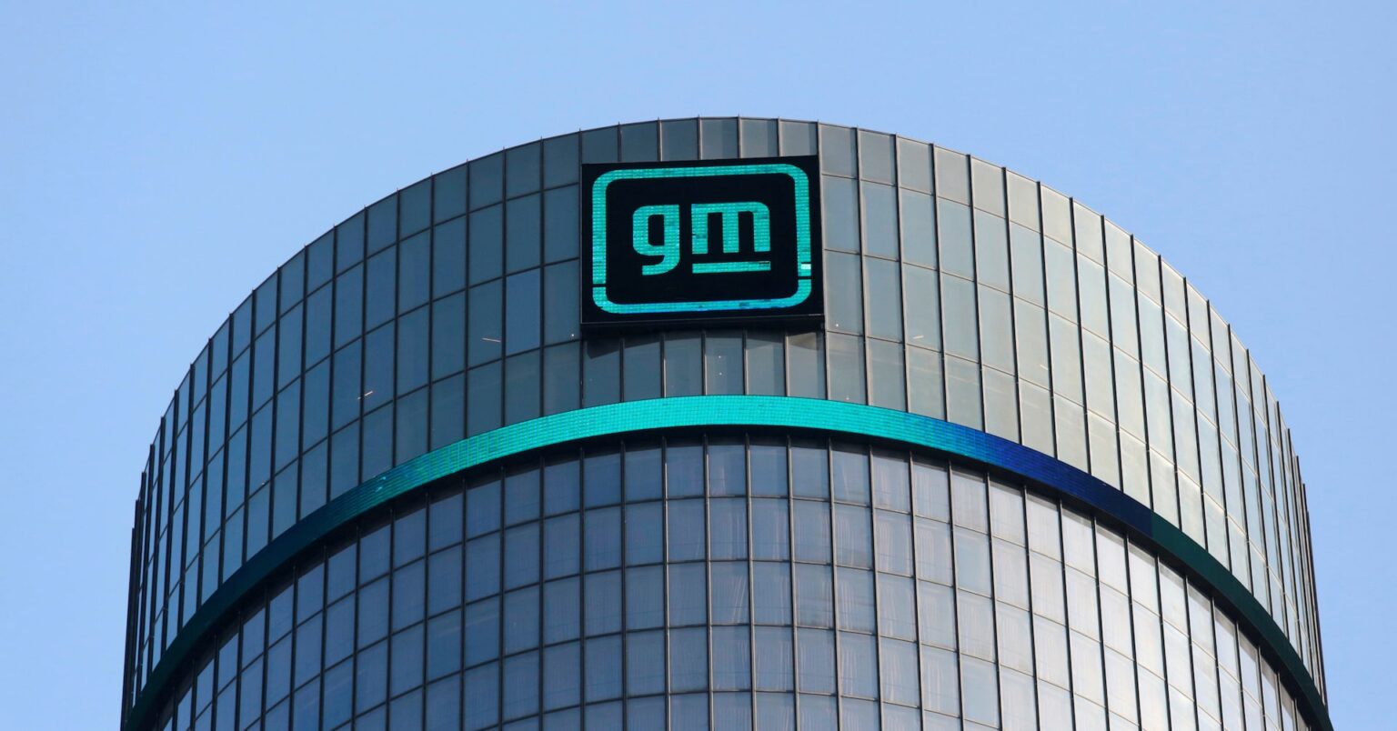 カナダ、米国製ステランティス・GM車の関税免除枠削減 | ロイター カナダ、米国製ステランティス・GM車の関税免除枠削減 | ロイター