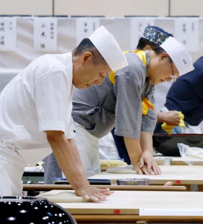 富山でそば打ち大会初開催 総合名人に大分の５８歳女性 | 全国のニュース | 福井新聞ONLINE