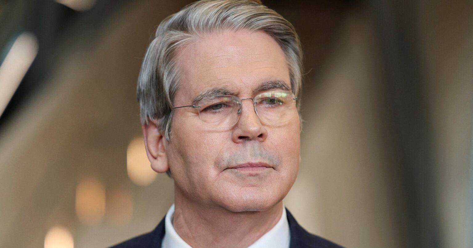 米中閣僚貿易協議で「枠組み」到達とベセント氏、首脳会談のたたき台に | ロイター