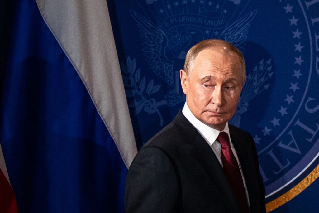 ロシア、新型の原子力推進巡航ミサイルの試験に成功－プーチン氏 - Bloomberg