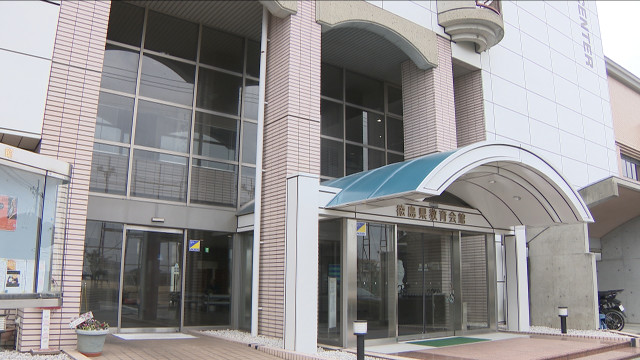 高校ＰＴＡ連合会の元会長を逮捕　県内の高校生の保護者から納められた会費　約８００万円横領の疑い　高級クラブでの飲食や海外旅行に　約５０００万円を着服か　徳島県