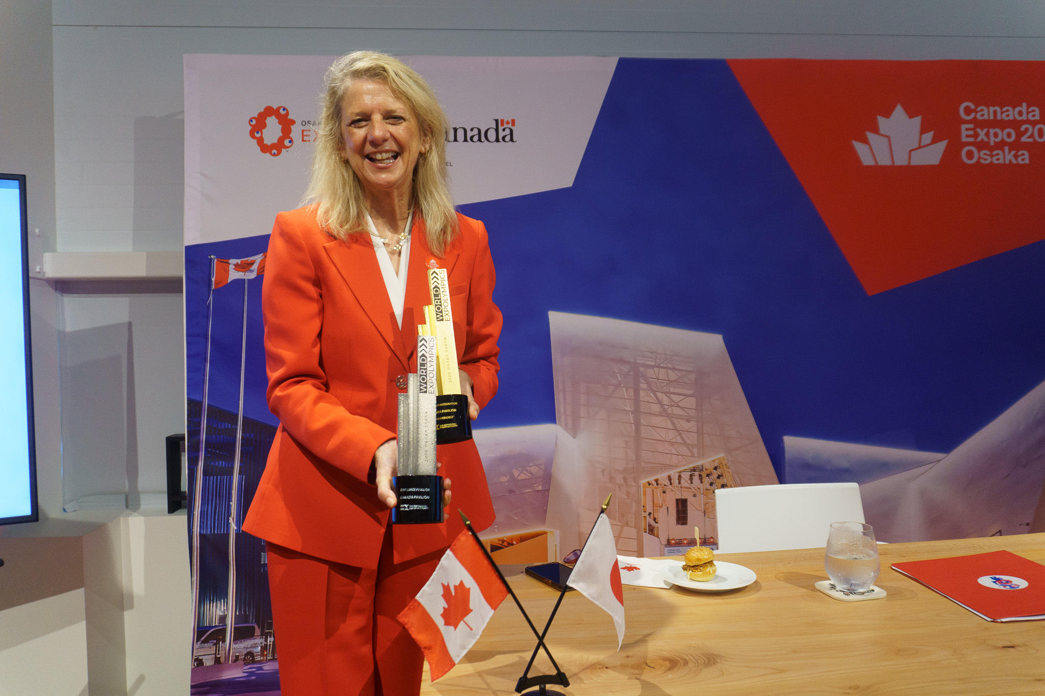 カナダ政府代表のローリー・ピーターズ氏