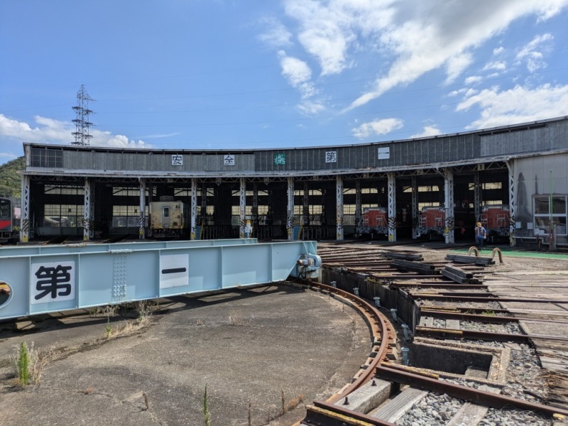 JR西日本･後藤車両所を公開！ 引退「サロンカーなにわ」に再会できる有料見学と豪華ツアー【10/8発売】新旧特急が集結！（鳥取県） | 鉄道ニュース | 鉄道チャンネル