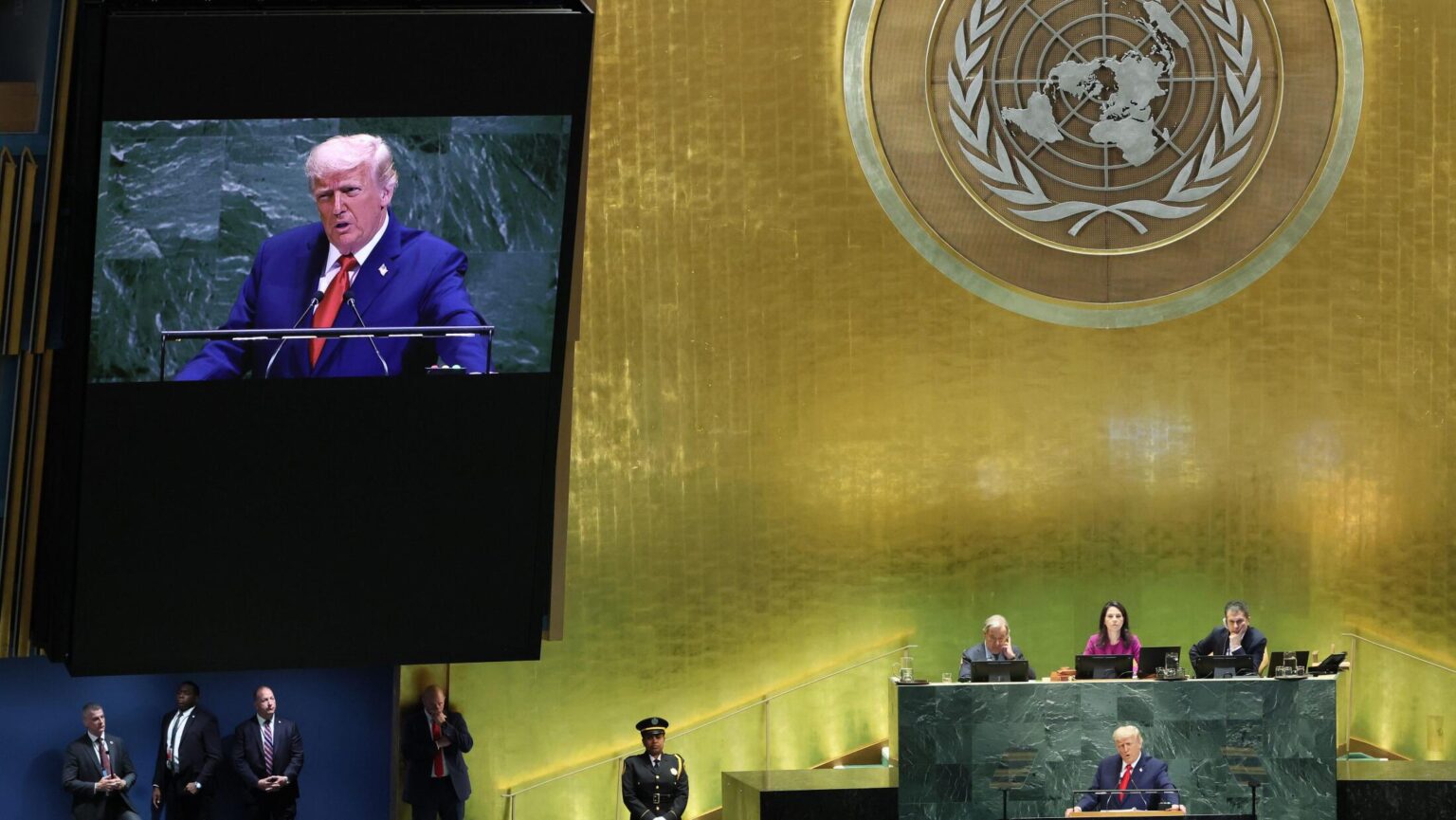 トランプの180度転換 なぜ急に「プーチンを捨ててウクライナ寄り」に？（クーリエ・ジャポン） - Yahoo!ニュース - Yahoo!ニュース