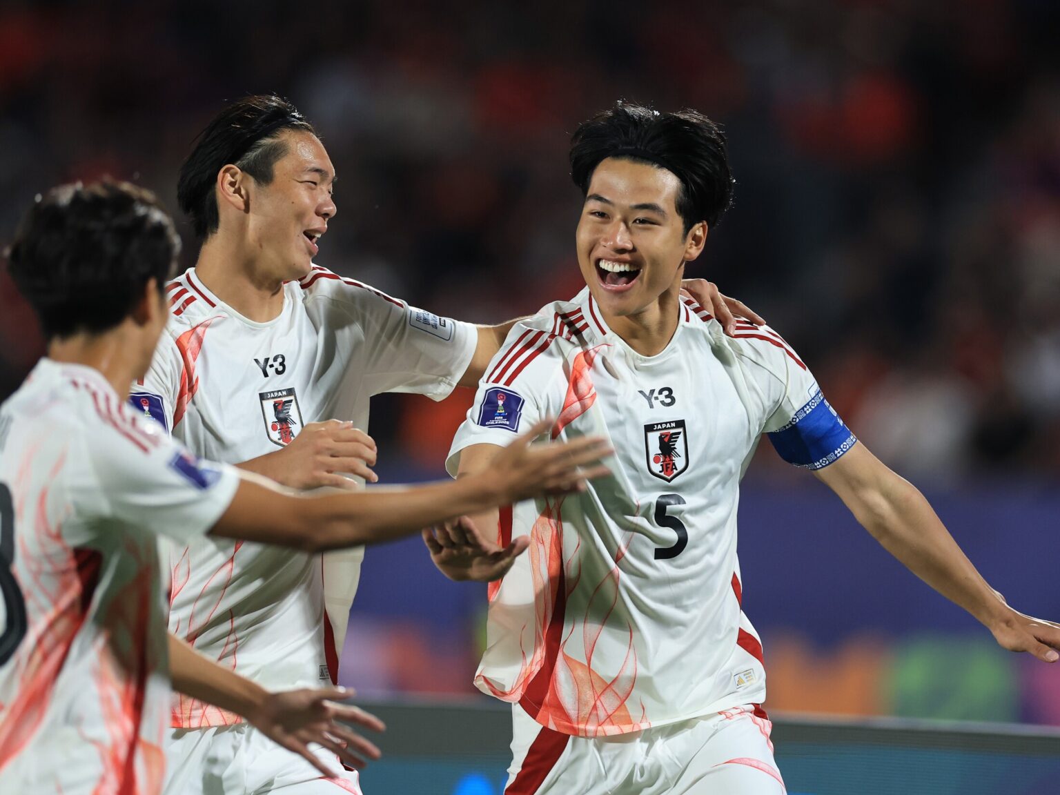 U-20日本代表が開催国チリ撃破! W杯GL突破一番乗り! 4万超えチリ人の歓声奪ったのは市原吏音&横山夢樹（ゲキサカ） - Yahoo!ニュース