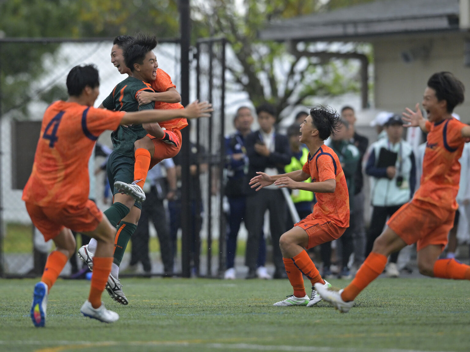 前回大会4位の愛媛県がPK戦で京都府を撃破!2大会連続の8強入り!（ゲキサカ） - Yahoo!ニュース - Yahoo!ニュース