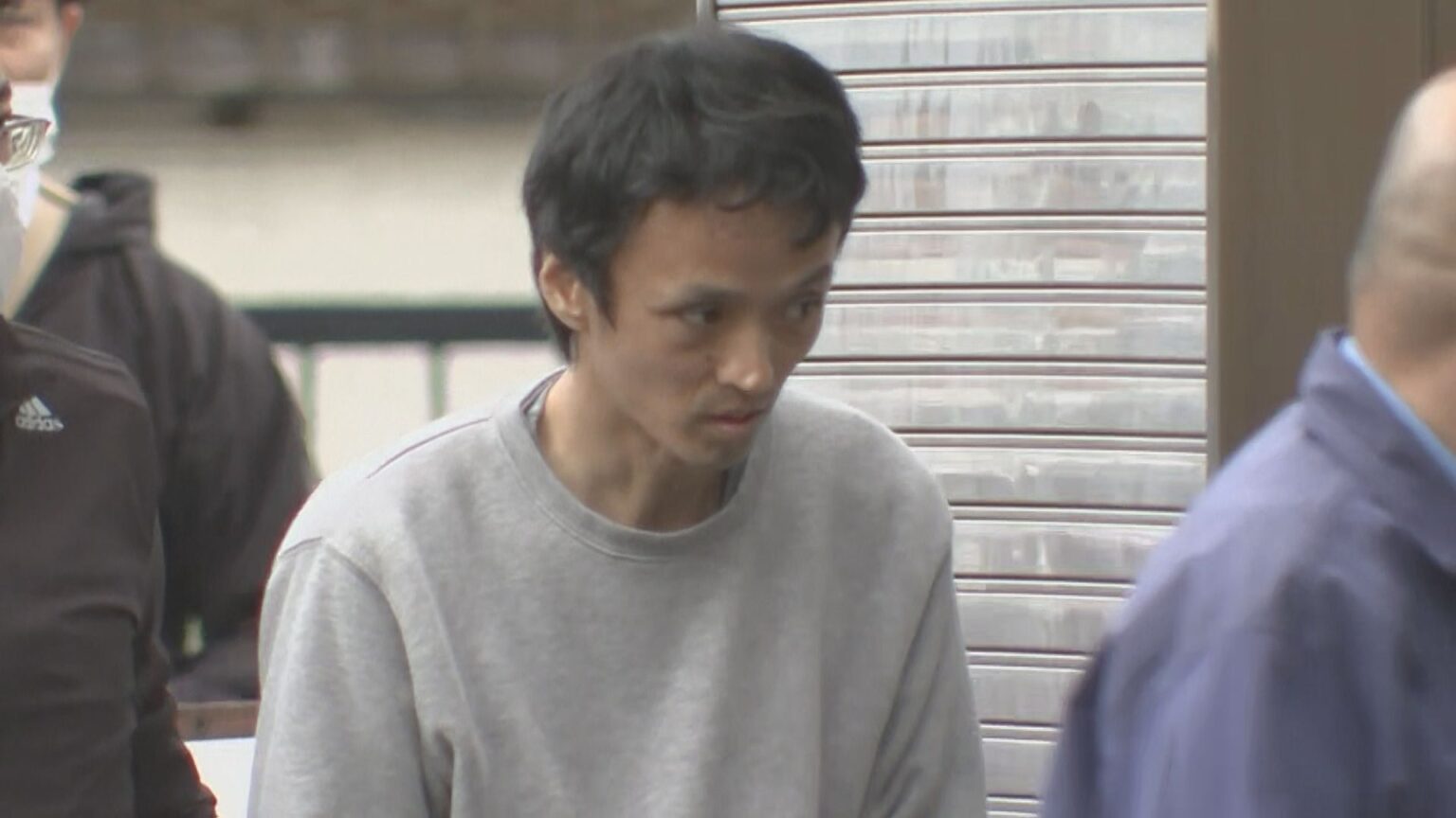 【速報】東京・町田市女性刺殺事件　桑野浩太容疑者（40）の自宅に家宅捜索　警視庁（TBS NEWS DIG Powered by JNN）