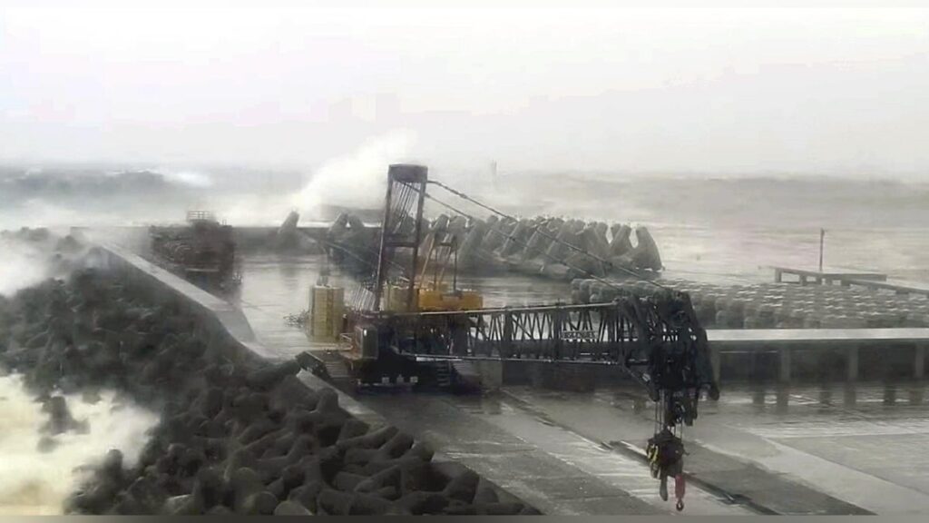 伊豆諸島で通信障害発生、台風２２号の影響で海底光ファイバーケーブルに損傷か - 読売新聞オンライン