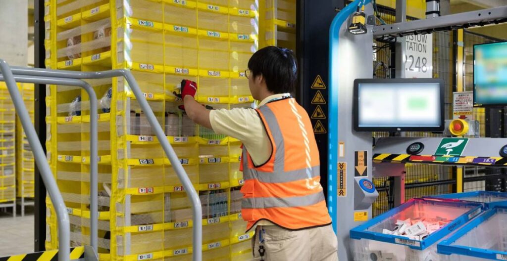 アマゾン／一般向け物流施設見学ツアーを開始、千葉みなとFCを公開 ─ 物流ニュースのＬＮＥＷＳ