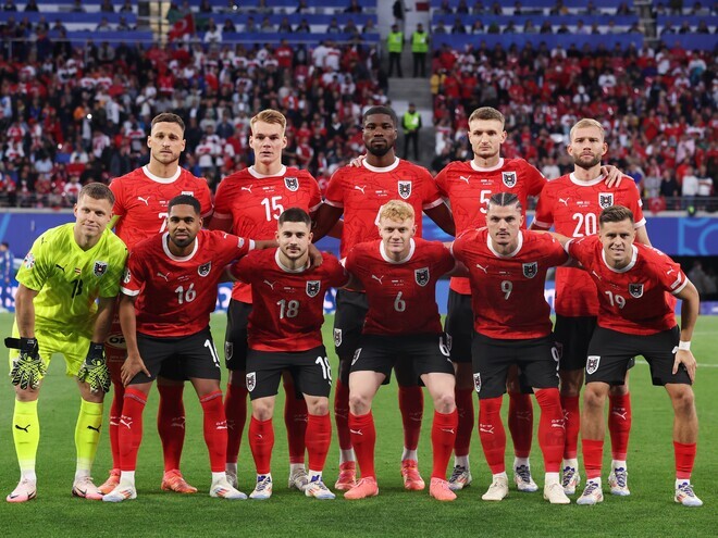「ほぼ全員得点関与」「もうサッカーじゃないだろ」オーストリアが“10－０”圧勝！ 衝撃スコアに海外ファン驚愕！「相手に全く同情していない」【W杯欧州予選】（SOCCER DIGEST Web） - Yahoo!ニュース