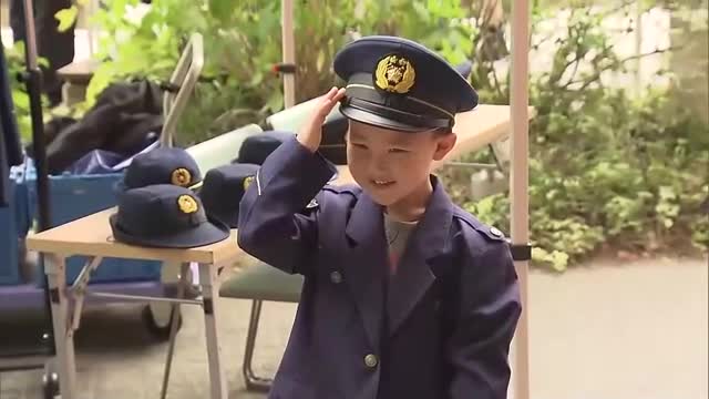 「大人になったら警察になりたい」3連休初日 子供たちが警察の仕事を体験 親子連れなどでにぎわう　大分（TOSテレビ大分） - Yahoo!ニュース