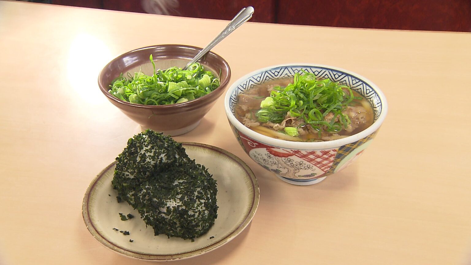 提供まで20秒以下!?その早さに驚く山口・萩のソウルフード「うどんのどんどん」　TBS timeleszの時間ですよ　提供スピード早い店選手権に登場!（ｔｙｓテレビ山口） - Yahoo!ニュース