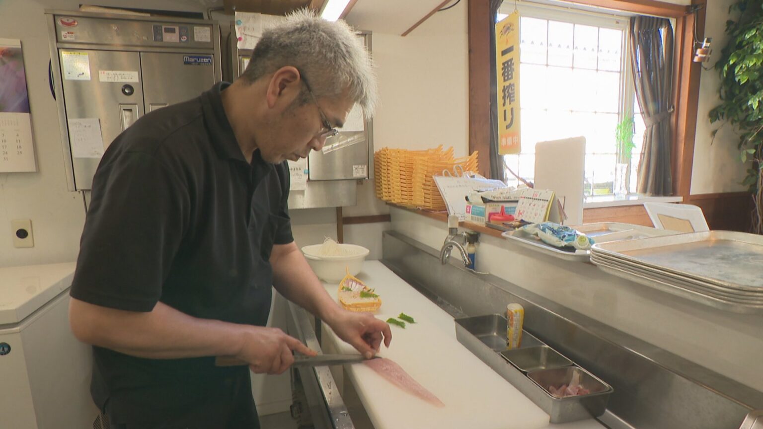 富山県の最低賃金1000円突破で「Wパンチ」 飲食店主の苦悩「価格に転嫁せざるを得ない」（FNNプライムオンライン） - Yahoo!ニュース - Yahoo!ニュース