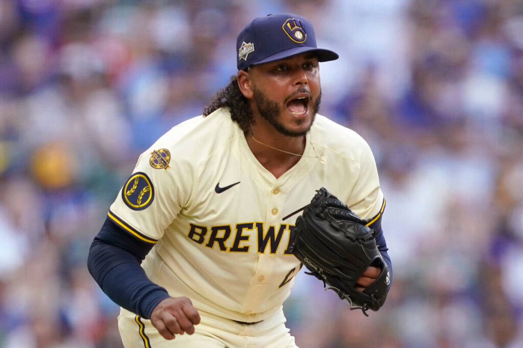 ブルワーズ右腕ペラルタ、１８年のリーグ優勝決定シリーズ・ドジャース戦回想…総力戦は「楽しかった。今回もうまくいくようにしたい」（スポーツ報知） - Yahoo!ニュース