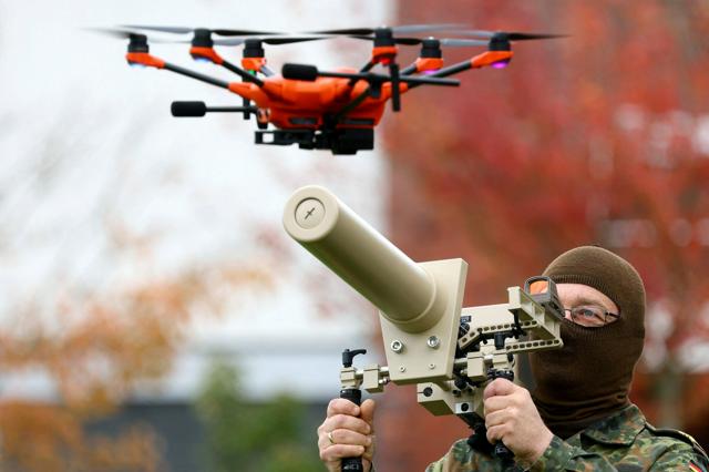 ドイツ、ドローン購入に1.7兆円投資へ ロシアの脅威に防空強化（朝日新聞） - Yahoo!ニュース
