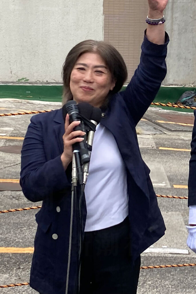 “田久保派”伊東市議候補の演説に市長ご登場も… 聴衆“わずか5人” 「不信任を阻止できる可能性はゼロに近い」（デイリー新潮） - Yahoo!ニュース