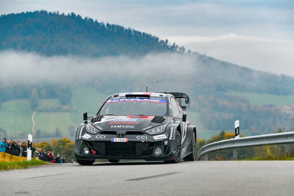 WRCセントラルヨーロッパ：トヨタは競技2日目を終え、オジエ、ロバンペラ、エバンスの1-2-3体制 | モータースポーツ | スポーツブル (スポブル)