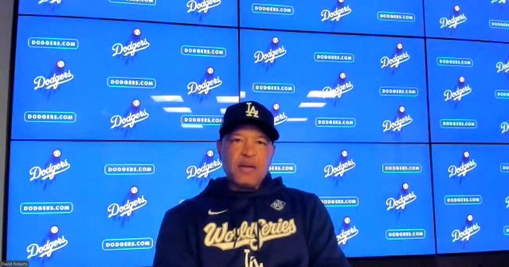 ドジャース WS初戦先発はスネル、2戦目に山本由伸 ロバーツ監督明言「最初の2試合は同じローテ」（スポニチアネックス） - Yahoo!ニュース