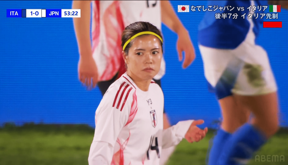 驚愕！なでしこ長谷川唯、“絶品ダブルタッチ”でイタリアMFを翻弄「和製イニエスタ」「ボール扱いすごい」超絶テクニックで魅せた瞬間 | ABEMA | スポーツブル (スポブル)