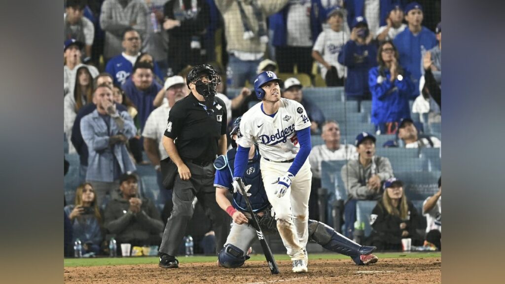 【詳報】ドジャース延長18回サヨナラ、フリーマンが一発…大谷翔平は4連続長打のち4申告敬遠など5四球 – 読売新聞オンライン 【詳報】ドジャース延長18回サヨナラ、フリーマンが一発…大谷翔平は4連続長打のち4申告敬遠など5四球 - 読売新聞オンライン