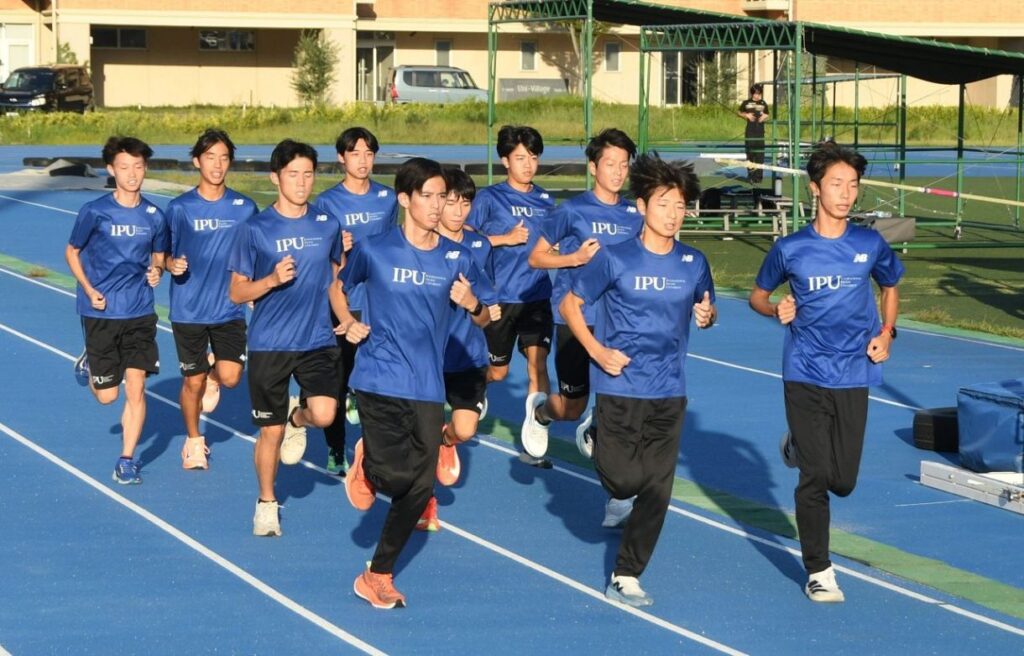 ２年ぶりの出雲路に挑む環太平洋大のメンバー