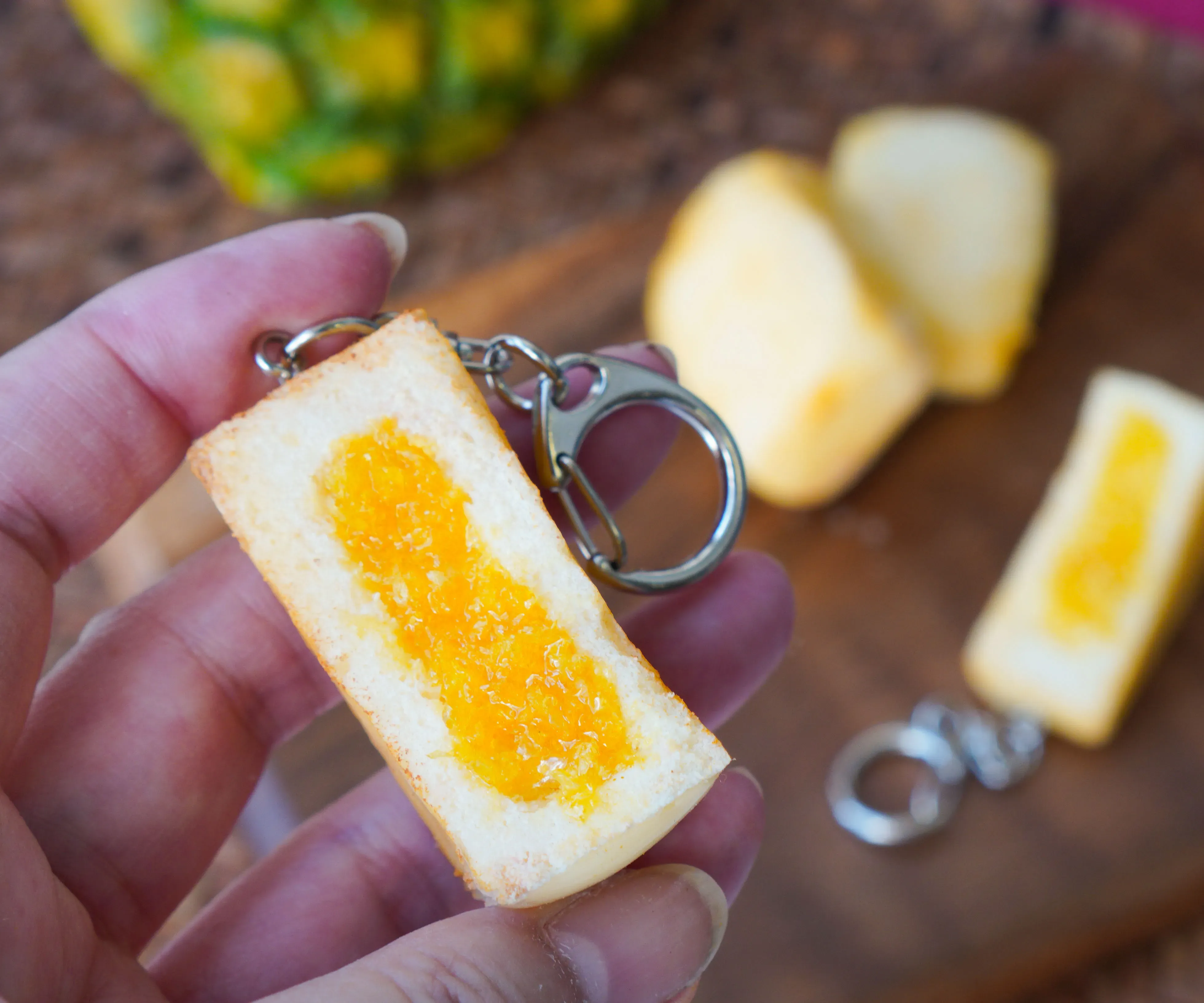 パイナップルケーキキーホルダー