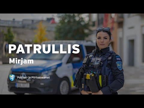 エストニア警察ショーで活動中のフィンランド人