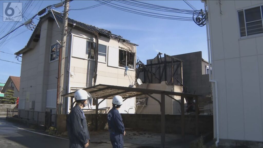 和歌山・岩出市で住宅火災　１人死亡２人けが　住人の４１歳女性と連絡取れず