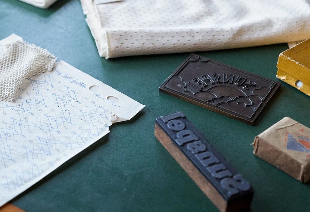 2005年、ニコラス・ブルックがヒル家からサンスペルを買収