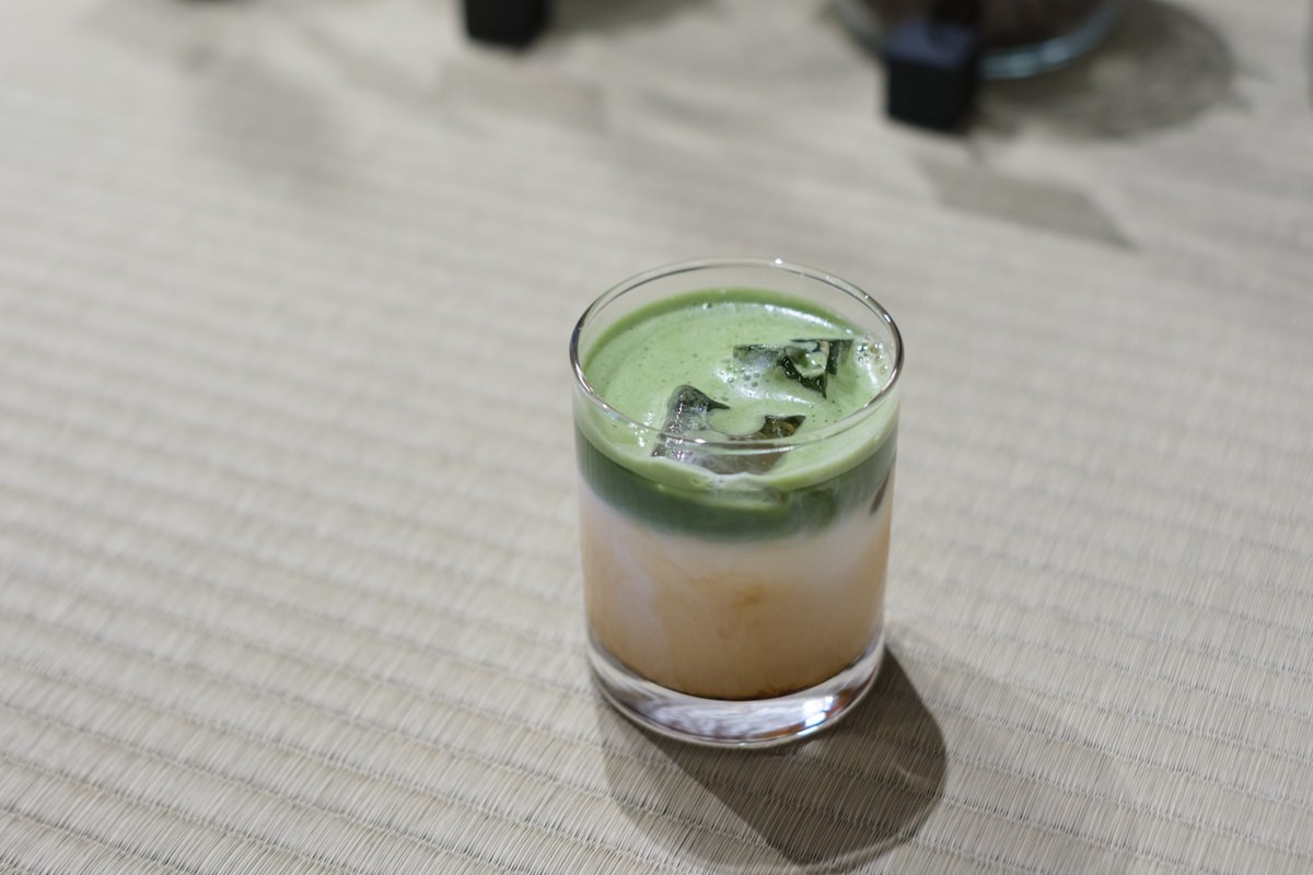 島根県松江市の古民家カフェ『Kifumi coffee craftbeer』の「ミリタリーラテ」