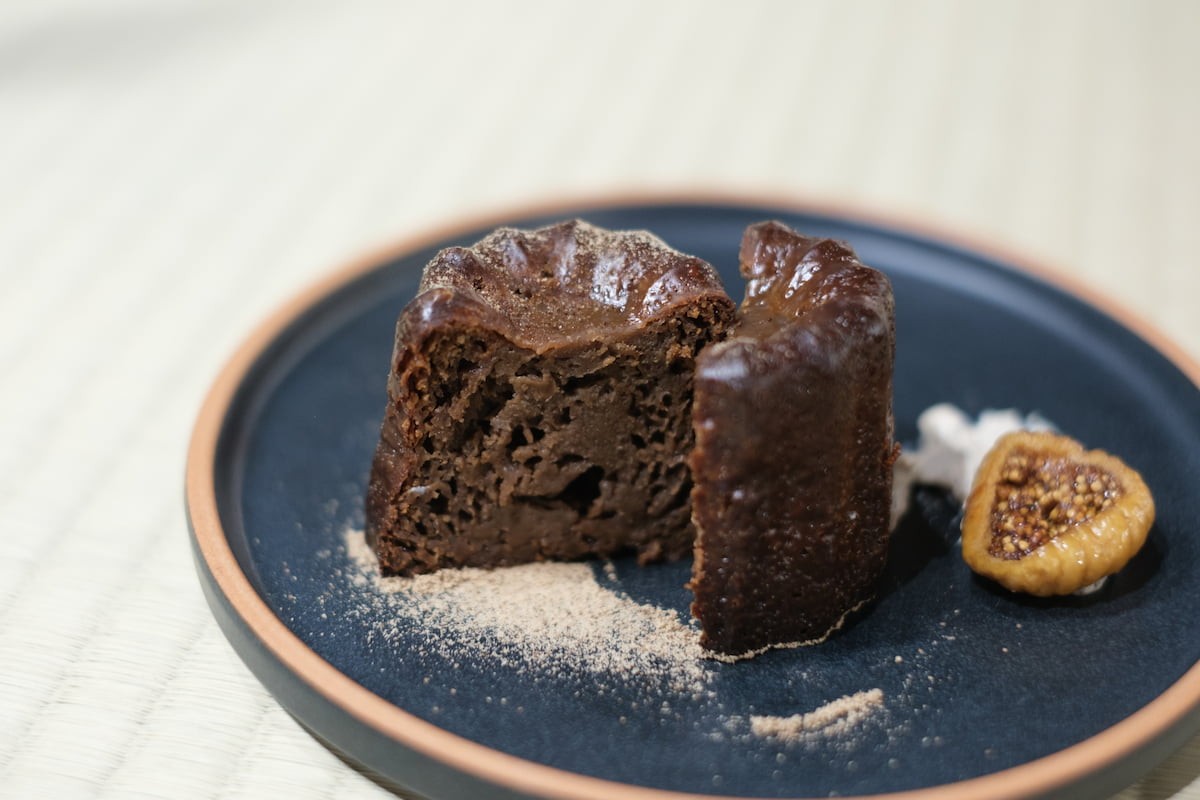 島根県松江市の古民家カフェ『Kifumi coffee craftbeer』のカヌレ