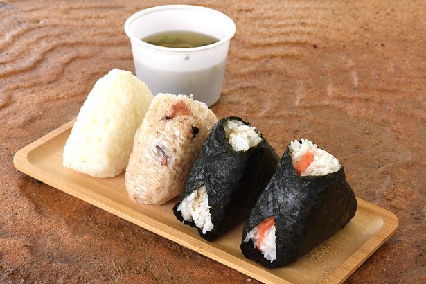 おむすびでお米の魅力発信　たかすのおむすび まかな　北谷町宮城