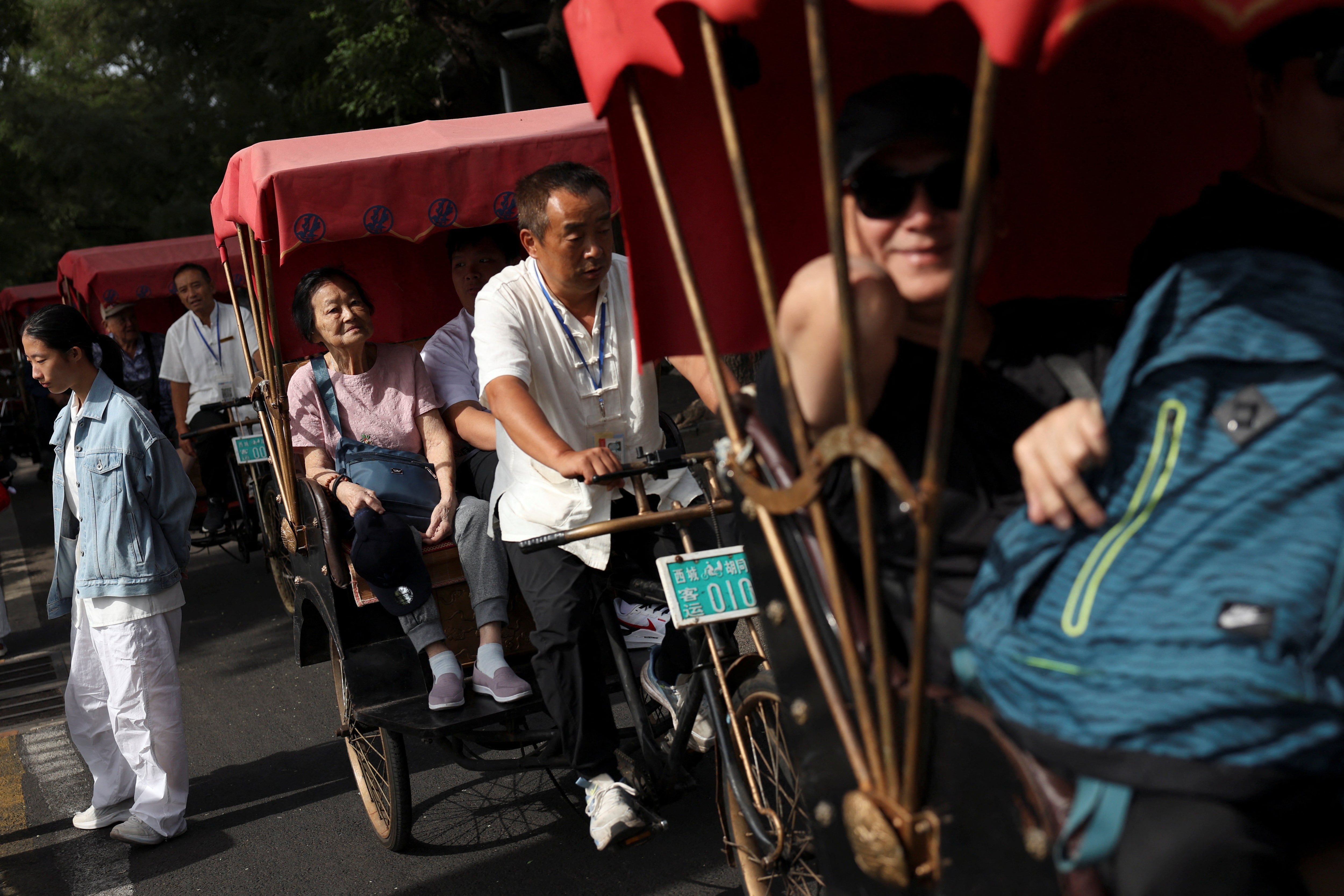 中国・国慶節連休の国内旅行者延べ8.88億人、支出1140億ドル