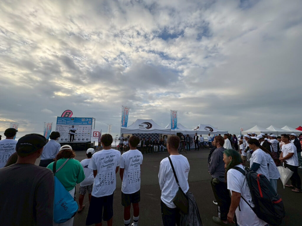 静岡県牧之原市・静波海岸でNSA全日本サーフィン選手権大会が開幕 | THE SURF NEWS「サーフニュース」