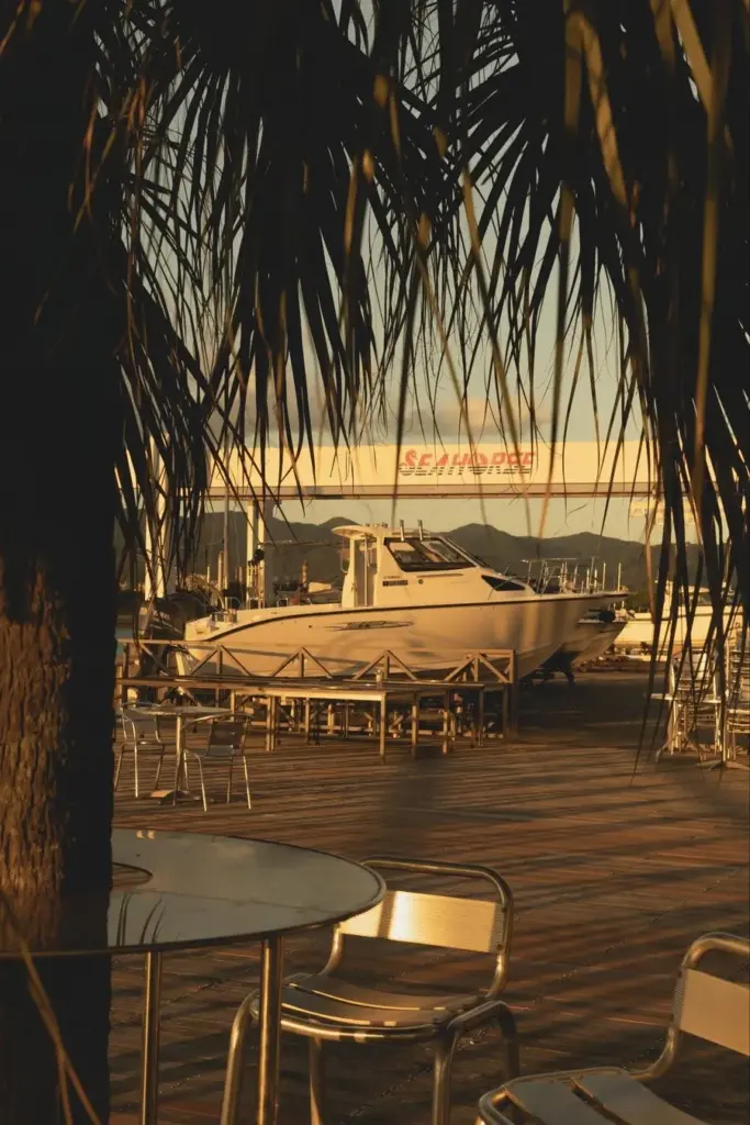 山口周南に新名所！「YUNAGI Cafe」絶景海カフェと東京監修パンの秘密